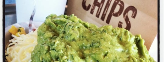 Chipotle Mexican Grill is one of Julie 님이 좋아한 장소.