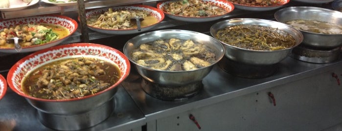 ร้านอาหารเจ เจ้ต้อม is one of Veggie Spots of Thailand เจ-มังฯทั่วไทย.