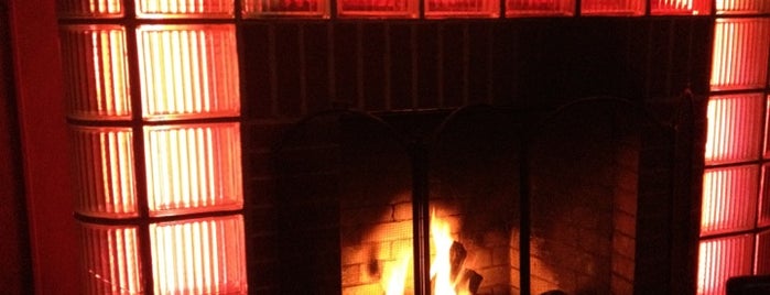 Fireside Bar is one of 30 Fireplaces to Cozy Up to in San Francisco.