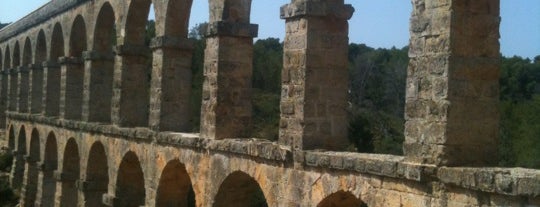 Aqüeducte de les Ferreres / Pont del Diable is one of Monumentos de Tarragona.