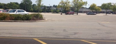 Southridge Mall Parking Lot is one of Maria’s Liked Places.