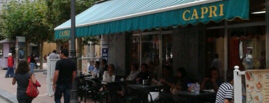 Café Capri is one of Lieux qui ont plu à Jon Ander.