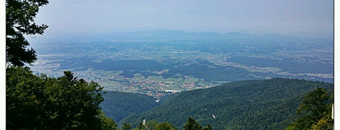 Vidikovac Sljeme is one of Lieux sauvegardés par Ivan.