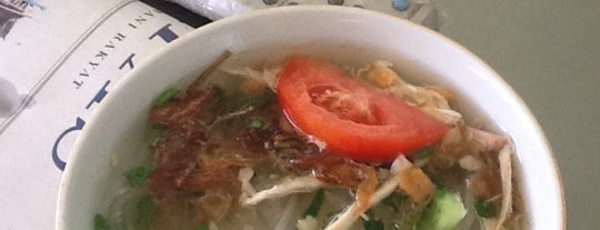 Soto Pak Man is one of Semarang Culinary.