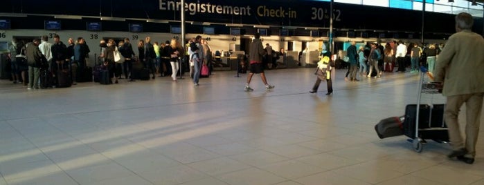 Terminal 3 is one of Tempat yang Disukai Mayte.