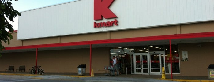 Kmart is one of Locais curtidos por Floydie.