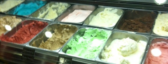 Cold Stone Creamery is one of Posti che sono piaciuti a Ray L..