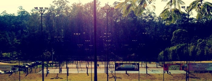 Academia Enjoy Tennis is one of Orte, die Leandro gefallen.