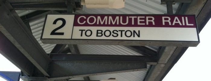 Wilmington commuter rail station is one of 💋Meekrz💋'ın Beğendiği Mekanlar.