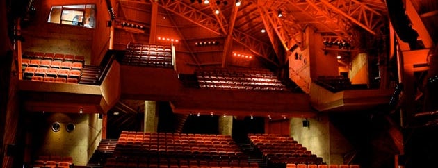 Teatro Municipal de Chacao is one of Explorando en: Caracas, Venezuela #4sqCities.