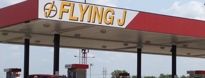 Flying J is one of Orte, die Corey gefallen.