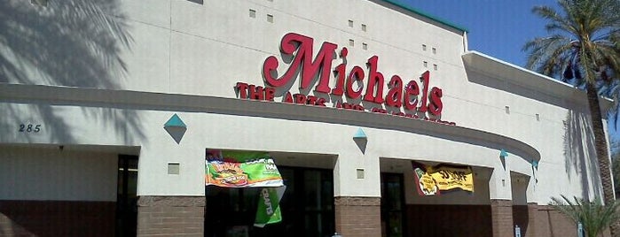 Michaels is one of Lieux qui ont plu à Jeff.