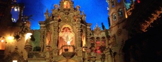 The Majestic Theatre is one of AZ + TX Roadtrip.