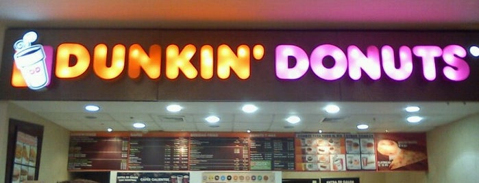 Dunkin' is one of Perú.