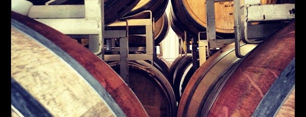 Apolloni Winery is one of Lugares favoritos de Mark.