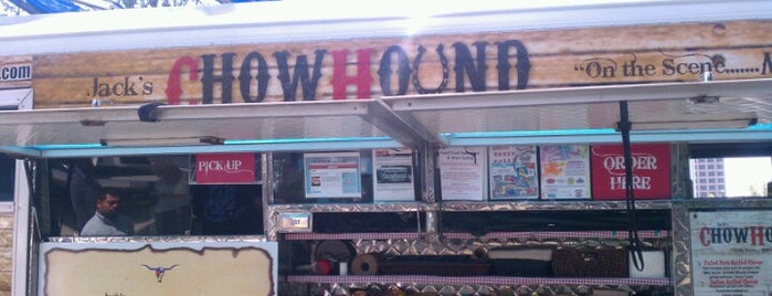 Jack's Chowhound is one of Dallas Food Trucks.