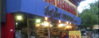 Induben Khakharawala is one of Kim's Choice: Good food in Ahmedabad.