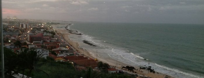 Praia dos Artistas is one of Praias Litoral Sul RN.