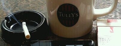 Tully's Coffee is one of Smoking is allowed 01.