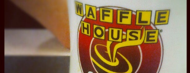 Waffle House is one of Locais curtidos por Deimos.