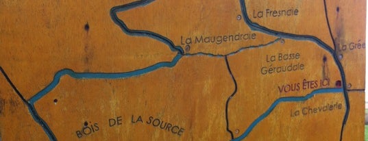 La Sauvagère is one of สถานที่ที่ Mael ถูกใจ.