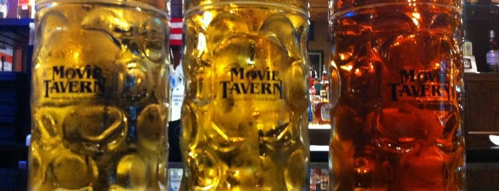 Movie Tavern is one of Orte, die Kevin gefallen.