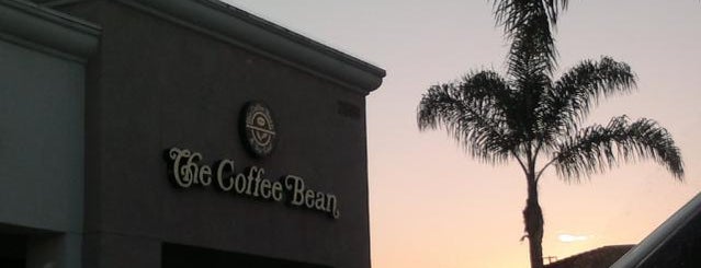 The Coffee Bean & Tea Leaf is one of Sandroさんのお気に入りスポット.