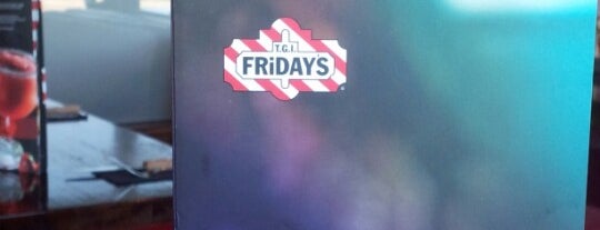 TGI Fridays is one of Cassさんのお気に入りスポット.