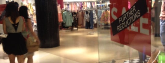 River Island is one of SUPERADRIANME's Saved Places.