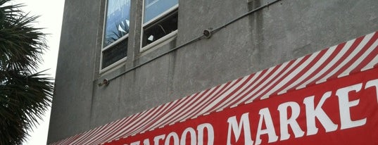 Goatfeathers Seafood Market is one of Colin 님이 좋아한 장소.