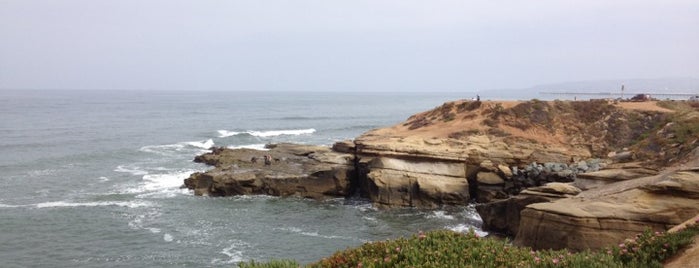 Sunset Cliffs Natural Park is one of San Diego's 59-Mile Scenic Drive.