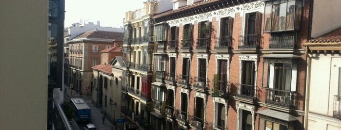 Hotel Catalonia Plaza Mayor is one of Lauraさんのお気に入りスポット.