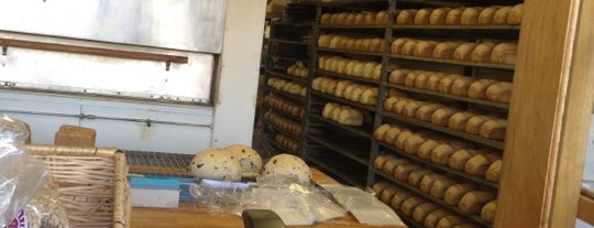 Great Harvest Bread Company is one of Locais salvos de Dave.