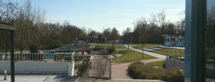 Nieder-Olm Schwimmbad Parkplatz is one of Besuche.