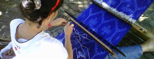 Yakan Weaving is one of My Tourist Highlights in ALC.
