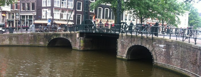 Aluminiumbrug (Brug 222) is one of Amsterdam bridges: count them down! ❌❌❌.
