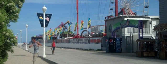 Jolly Roger at the Pier is one of Orte, die @BaltimoreTom gefallen.