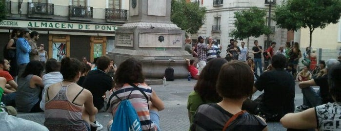 Plaza de Pontejos is one of Madrid Capital 02.