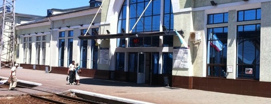 Железнодорожный вокзал «Джанкой» / Dzhankoy Railway Station is one of Залізничні вокзали України.