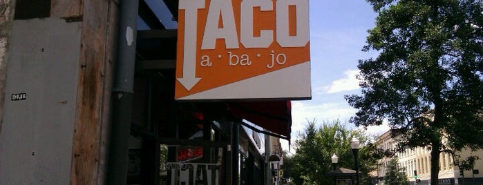 Taco Abajo is one of สถานที่ที่บันทึกไว้ของ Kori.