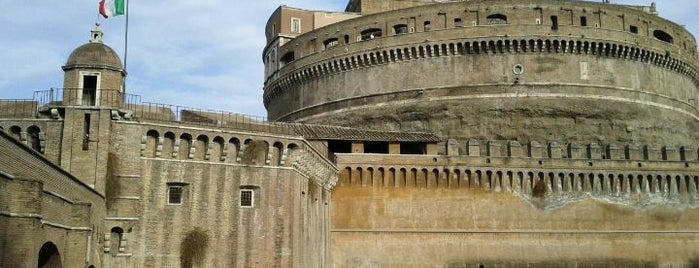 Castillo Sant'Angelo is one of Italy - Rome.