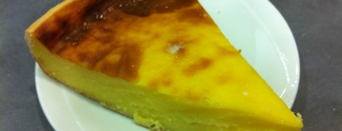 Brioche Dorée is one of Lugares favoritos de Jerome.