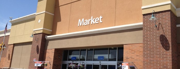 Walmart Supercenter is one of สถานที่ที่ Eve ถูกใจ.