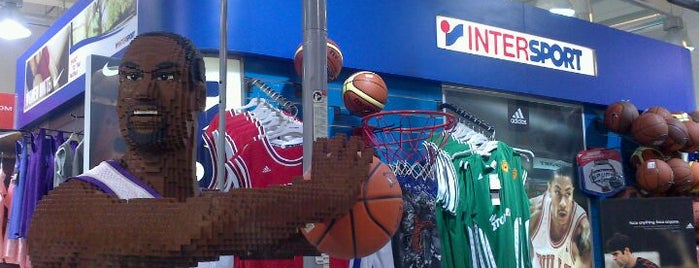 Intersport is one of Panosさんの保存済みスポット.