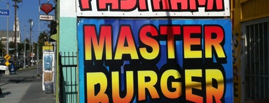 Master Burger is one of สถานที่ที่บันทึกไว้ของ Andrew.