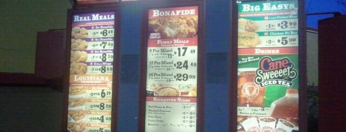 Popeyes Louisiana Kitchen is one of Posti salvati di MidKnightStalkr.