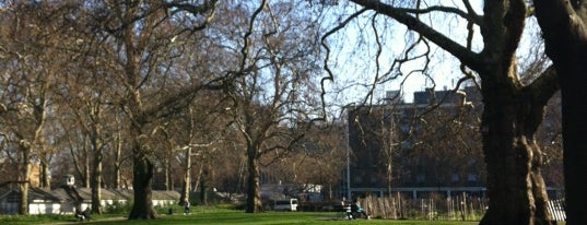 Brunswick Square Gardens is one of B’s Liked Places.