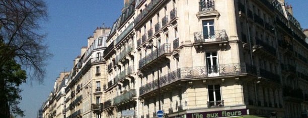 Hôtel Saint-Jacques is one of paris, la prochaine fois (1/2).
