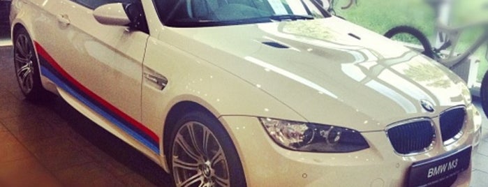 AWT Bavaria, BMW Dealer is one of Posti che sono piaciuti a Hatem.