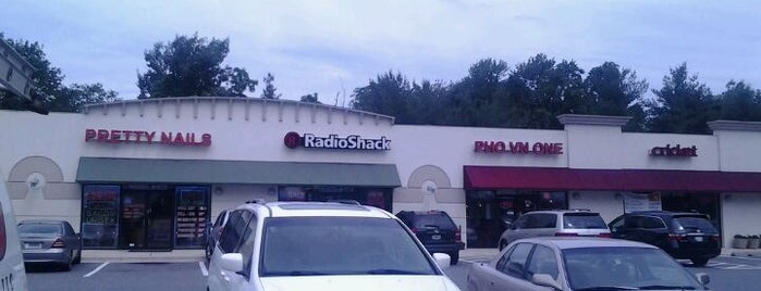RadioShack is one of SU!.
